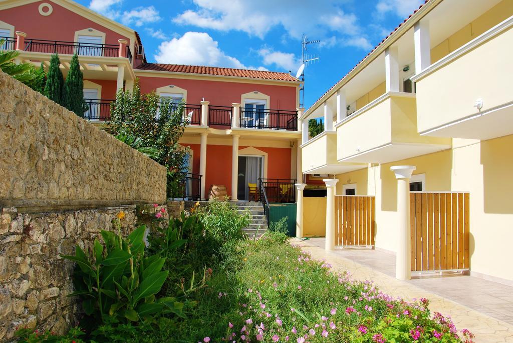 Corfu Pearl Aparthotel Liapades Exteriör bild