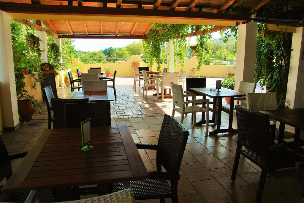 Corfu Pearl Aparthotel Liapades Exteriör bild