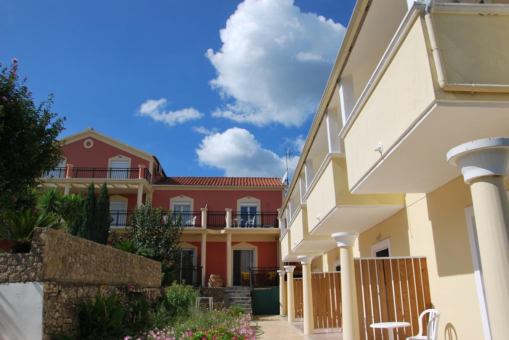 Corfu Pearl Aparthotel Liapades Exteriör bild