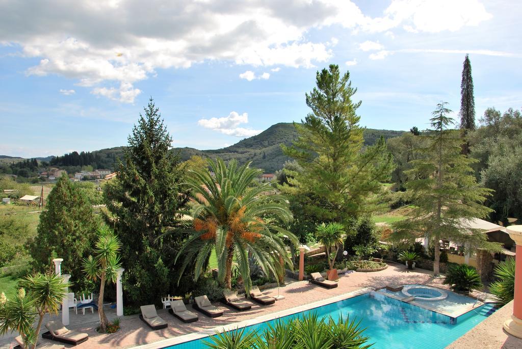 Corfu Pearl Aparthotel Liapades Exteriör bild